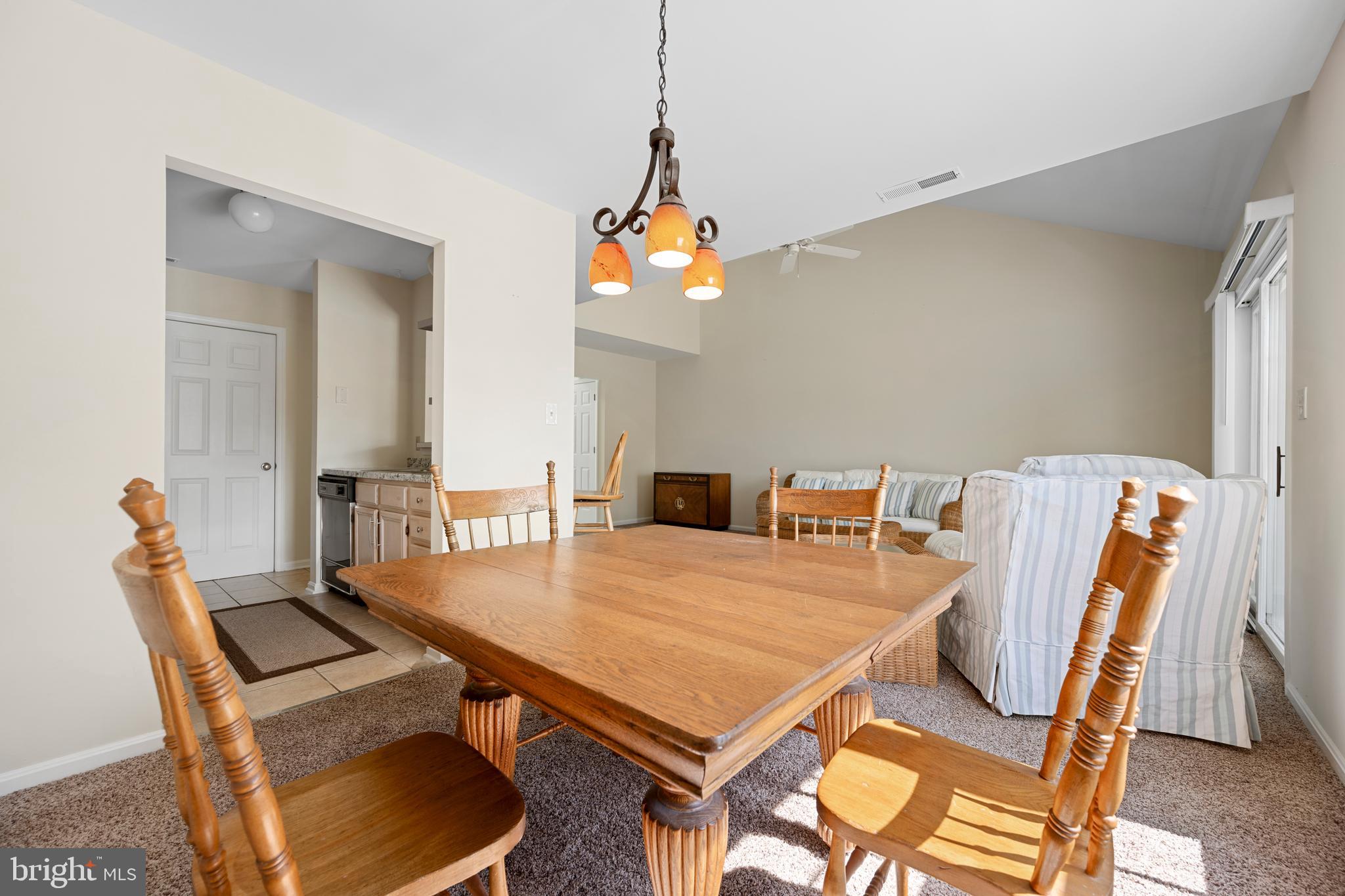 GULL POINT - Residential