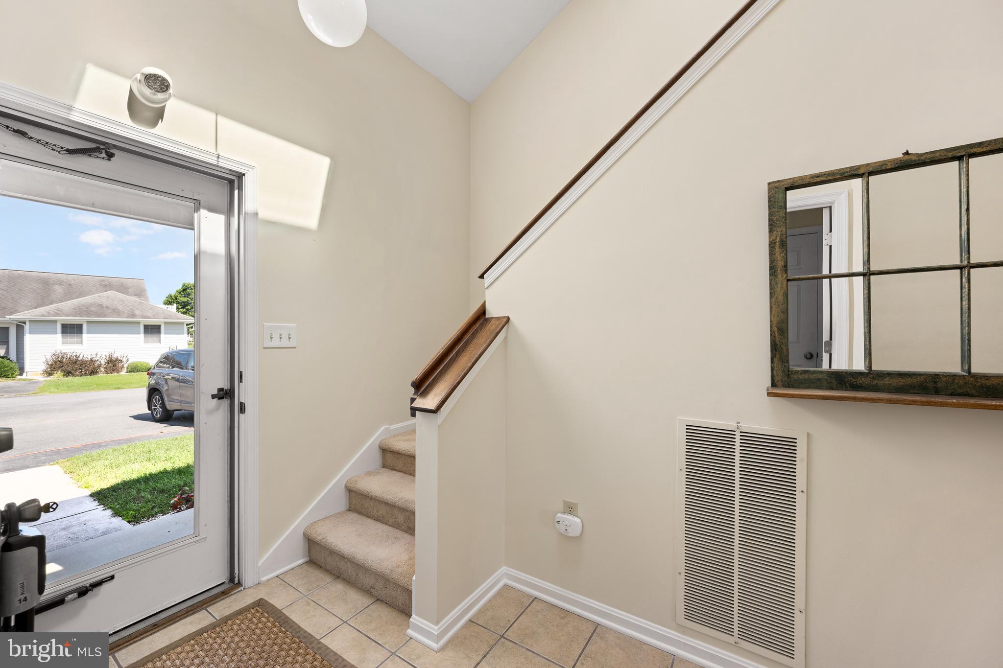 GULL POINT - Residential