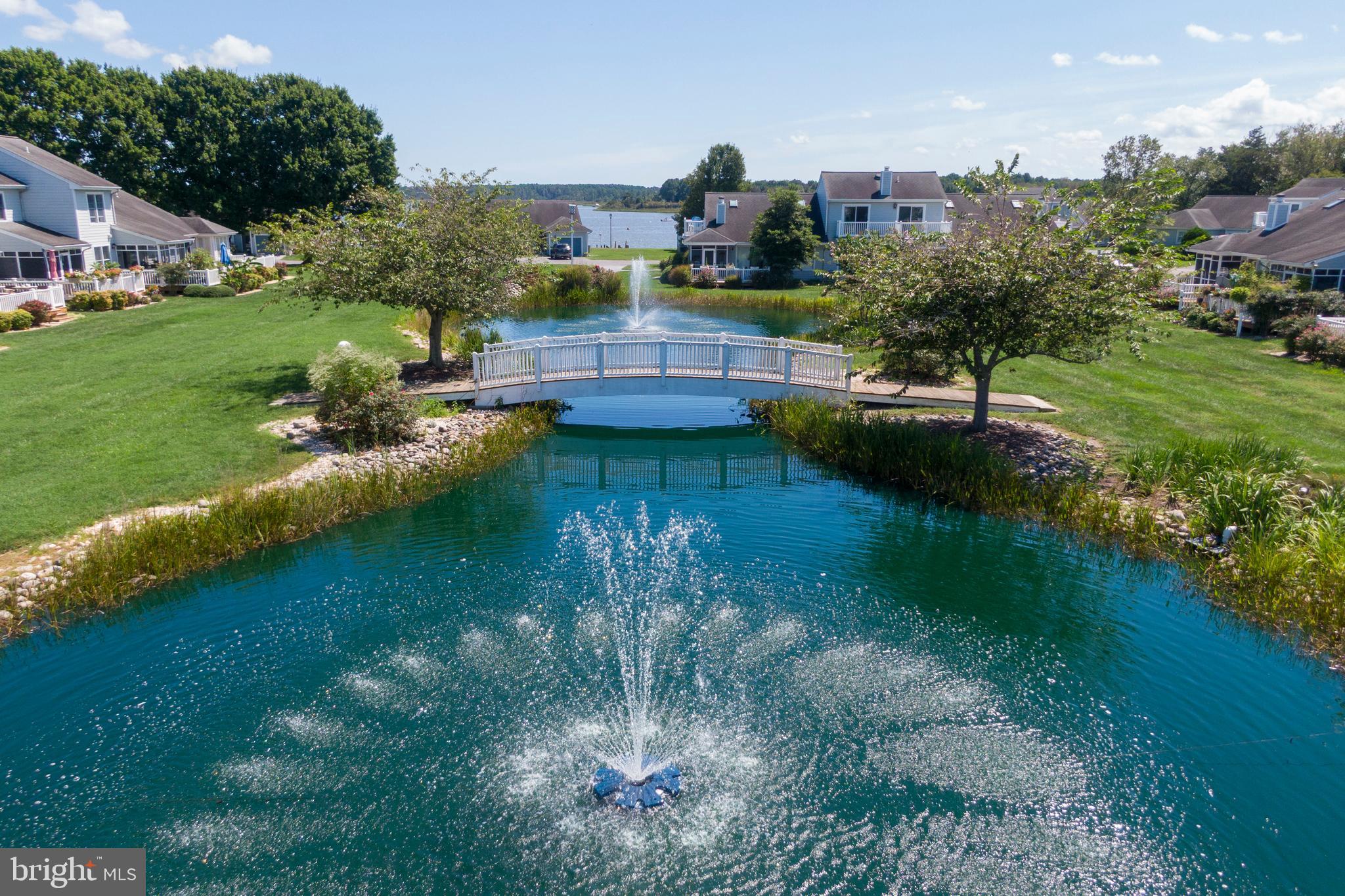 GULL POINT - Residential