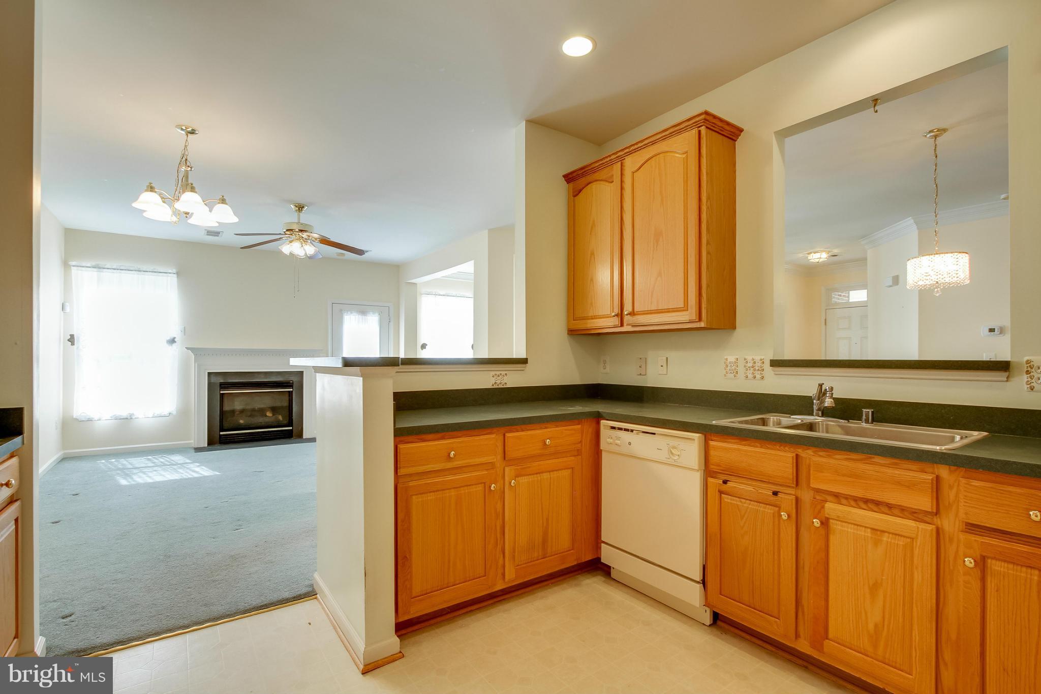 SUMNER LAKE - Residential