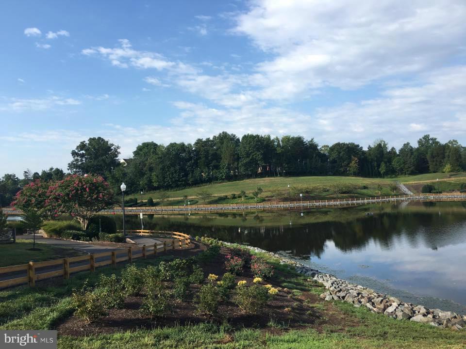 SUMNER LAKE - Residential