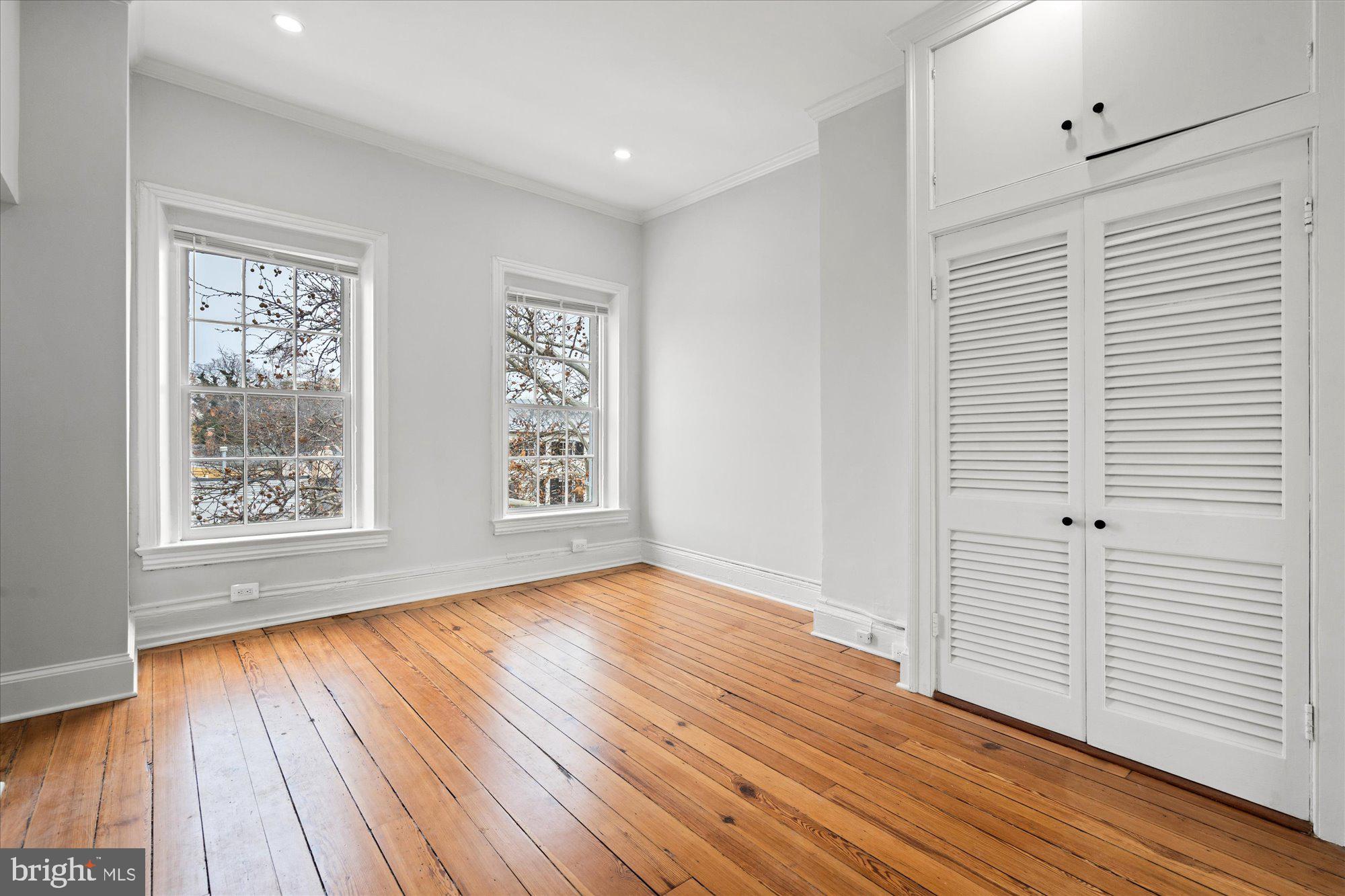 OLD TOWN HISTORIC - Residential Income