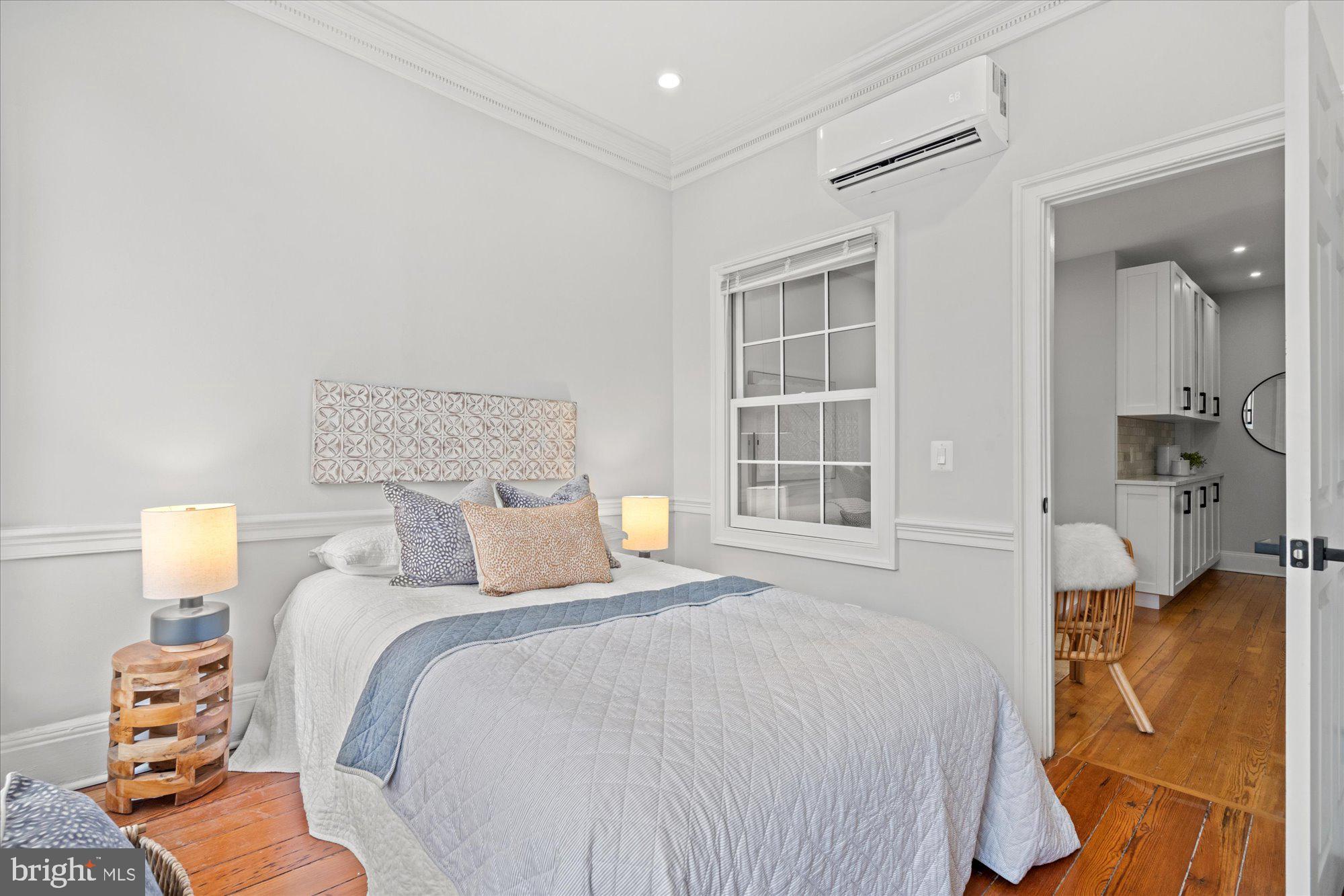 OLD TOWN HISTORIC - Residential Income