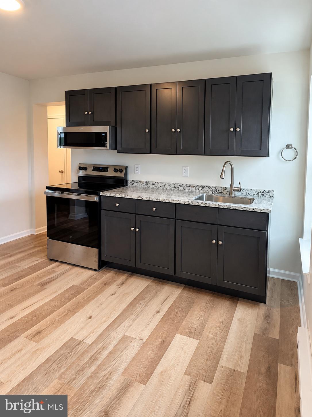 213 MAIN STREET 301