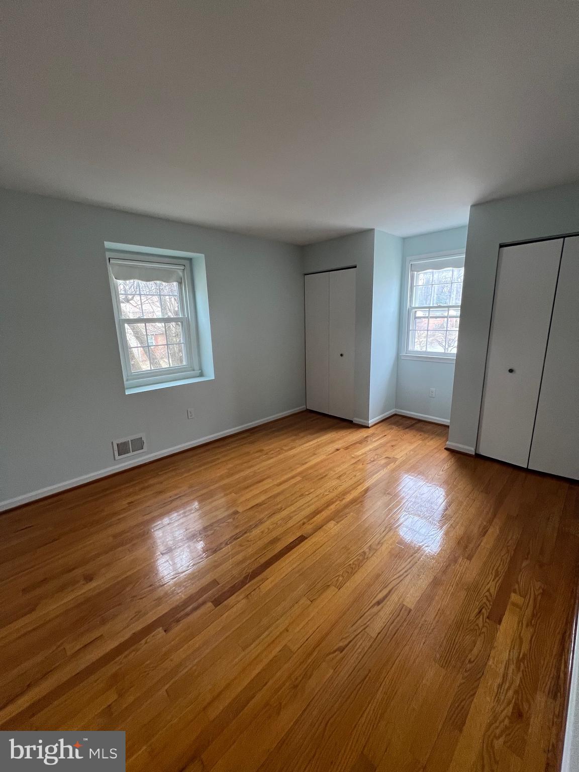 BOND MILL PARK - Residential Lease