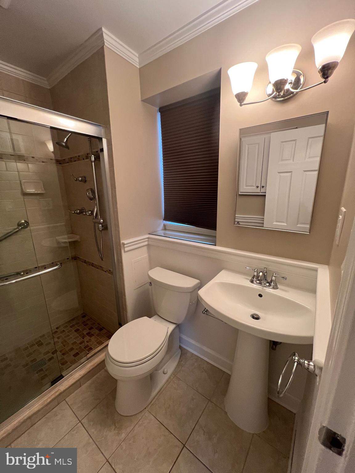 BOND MILL PARK - Residential Lease