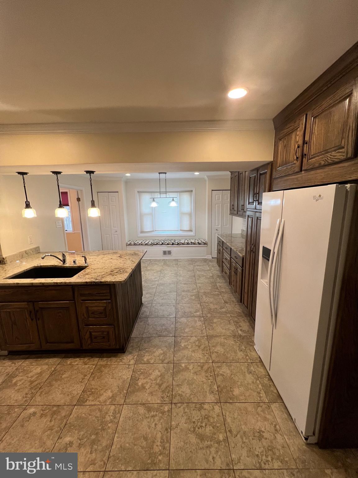 BOND MILL PARK - Residential Lease