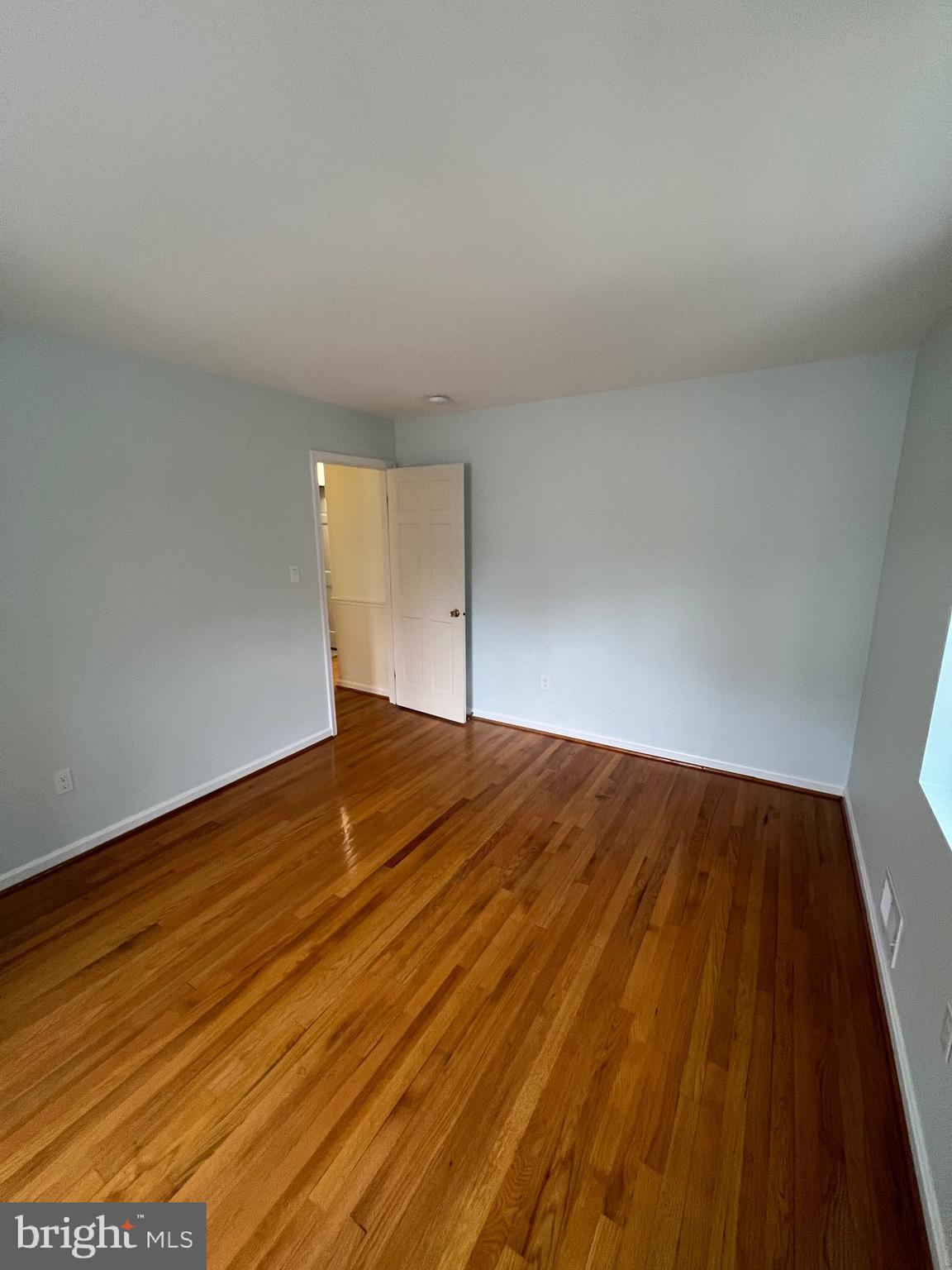 BOND MILL PARK - Residential Lease