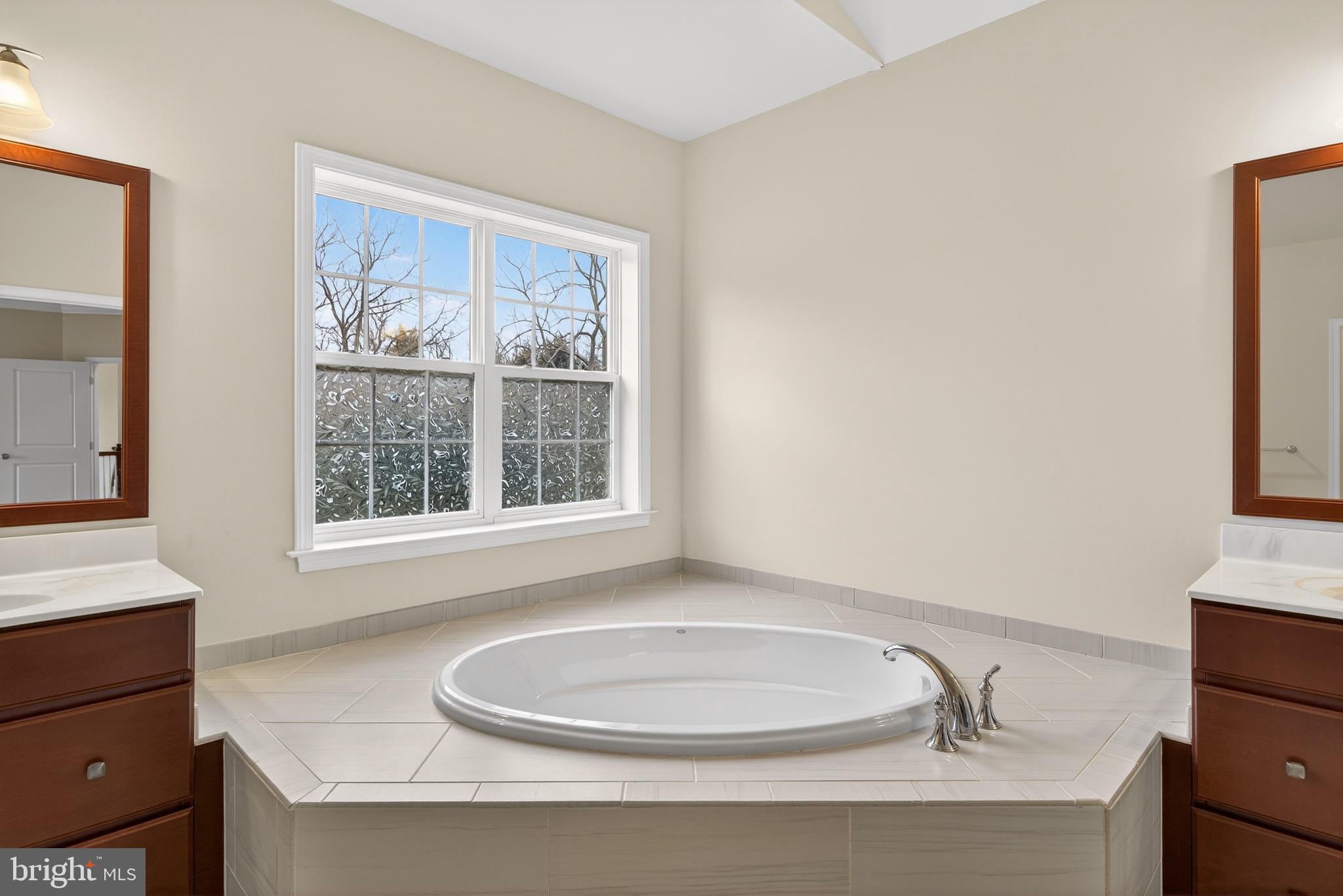 RESERVE AT CHESTER SPRINGS - Residential