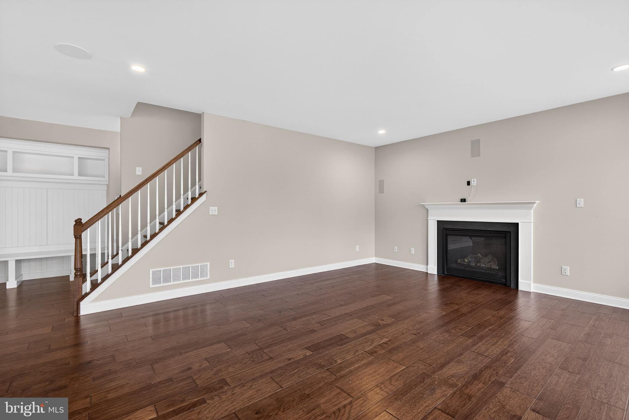 RESERVE AT CHESTER SPRINGS - Residential