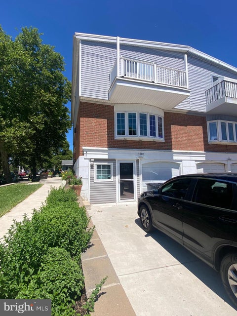 Townhouse For Rent - 10860 Parlin Terrace #1<br/> PHILADELPHIA, PA 19116