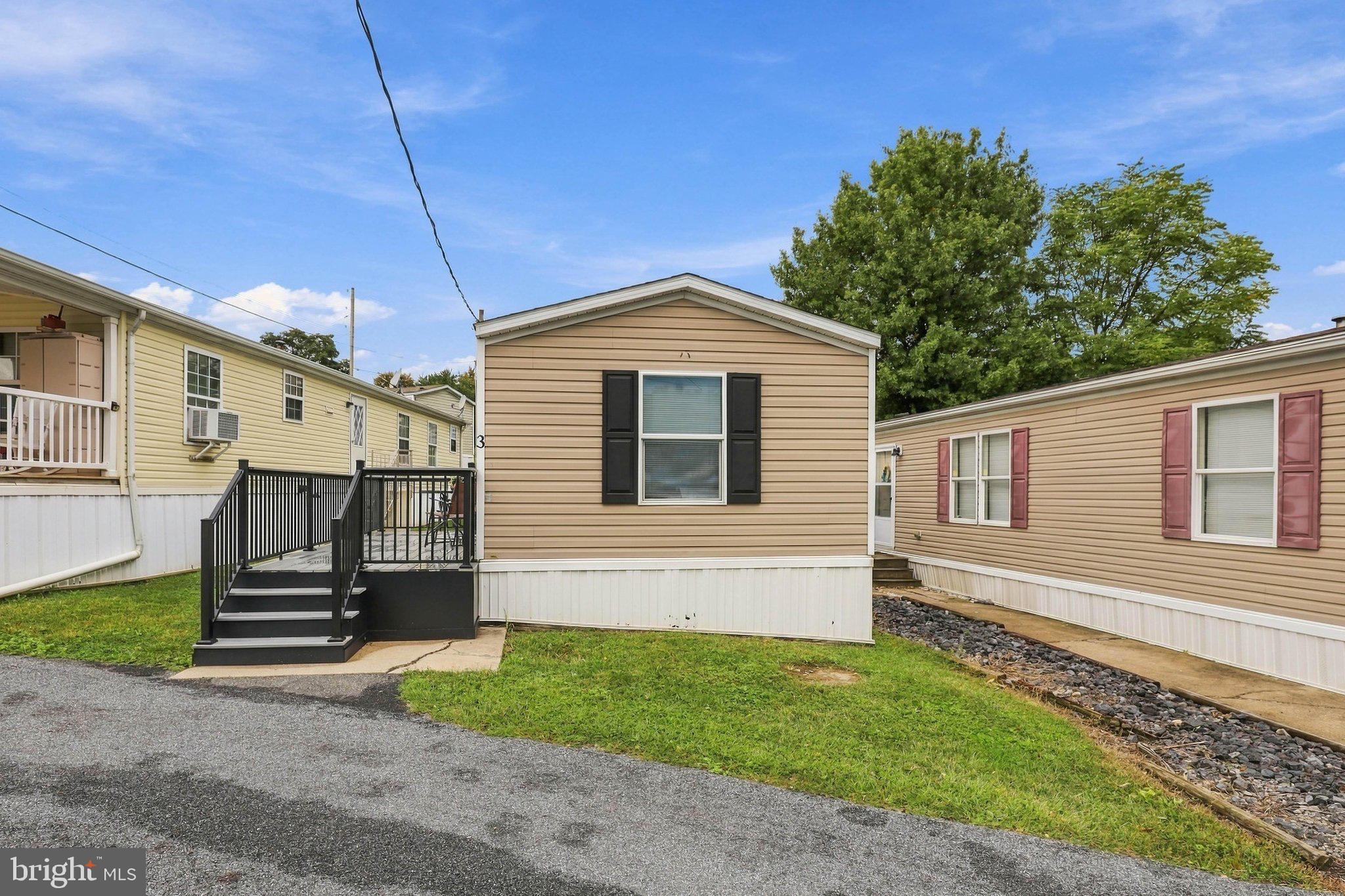 3 PLEASANT HILL AVENUE