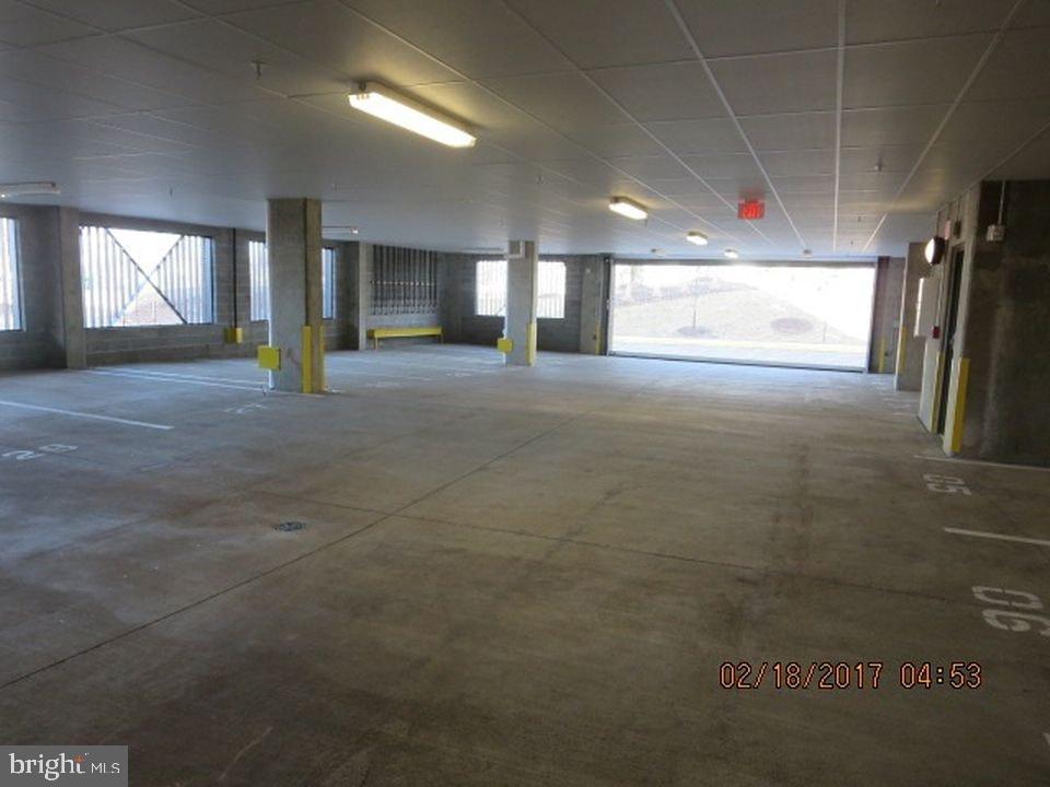 DISCOVERY SQUARE - Residential Lease