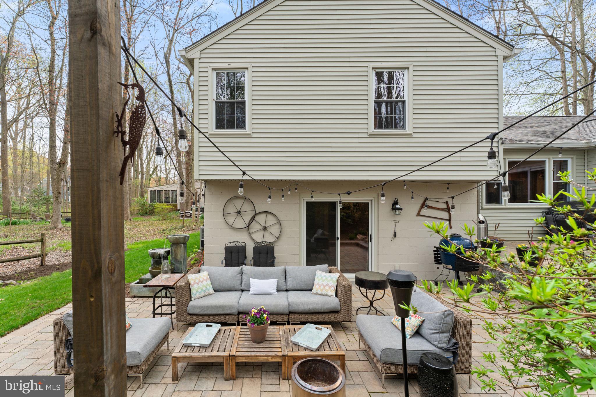 LAKE BRADDOCK - Residential