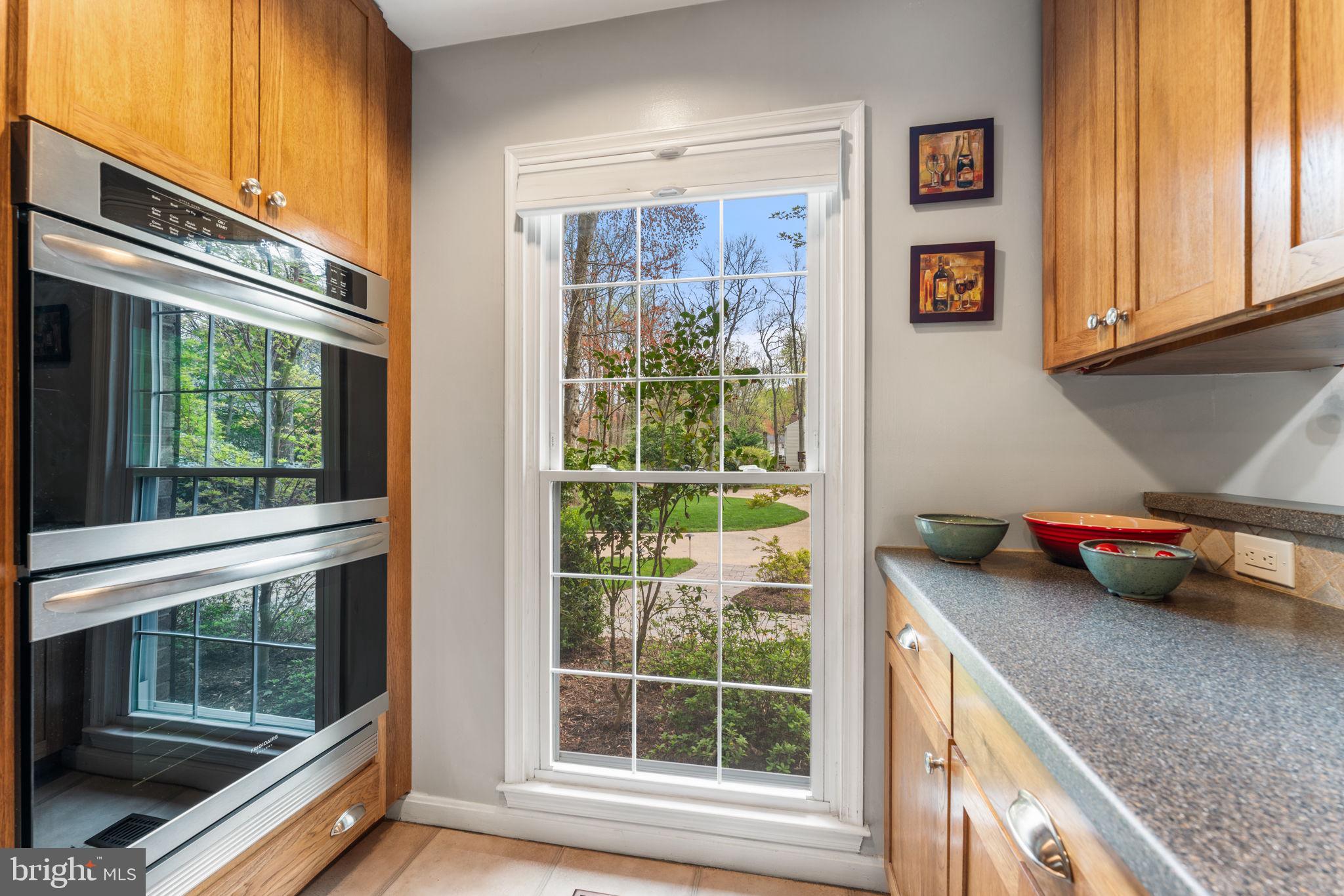 LAKE BRADDOCK - Residential