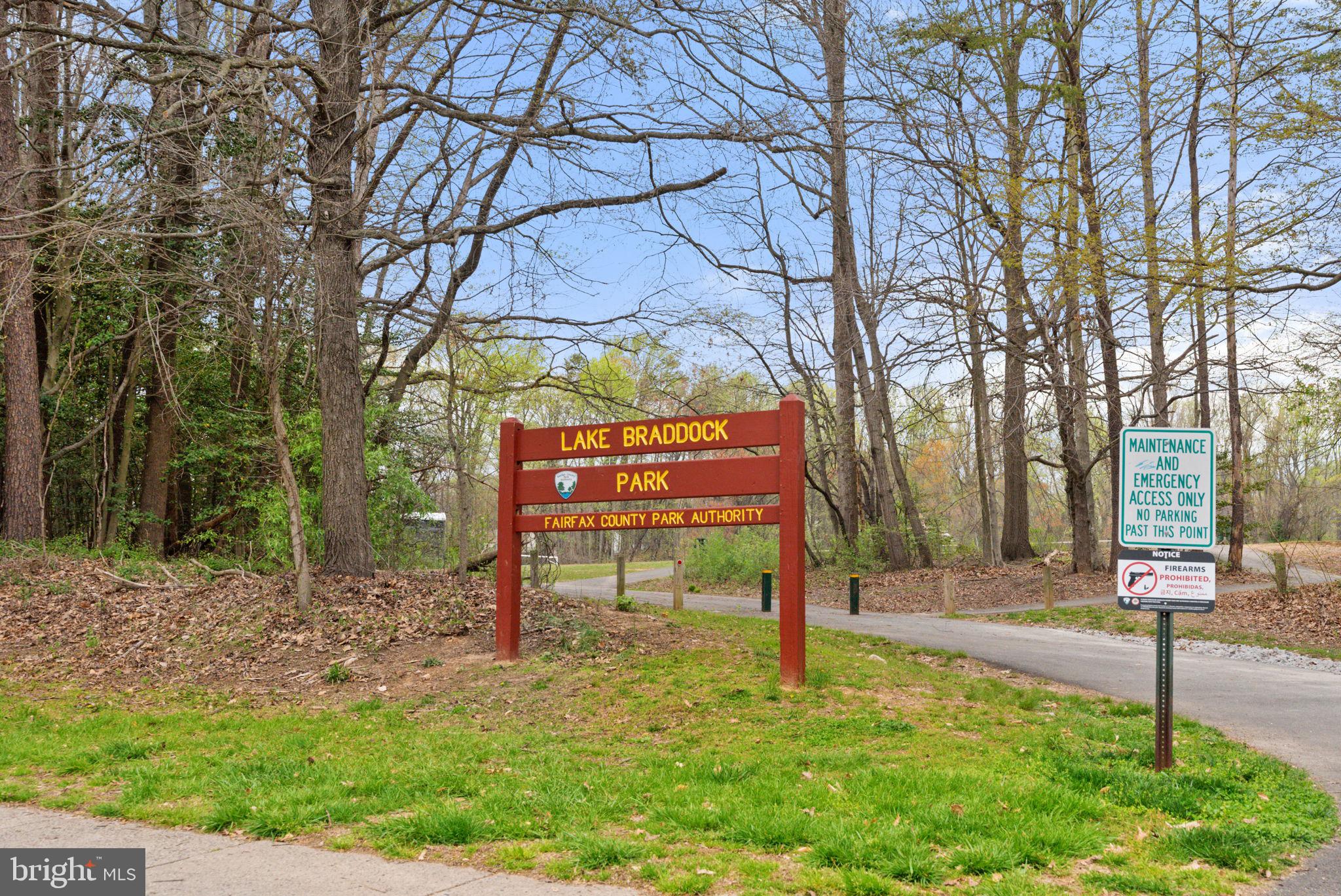 LAKE BRADDOCK - Residential