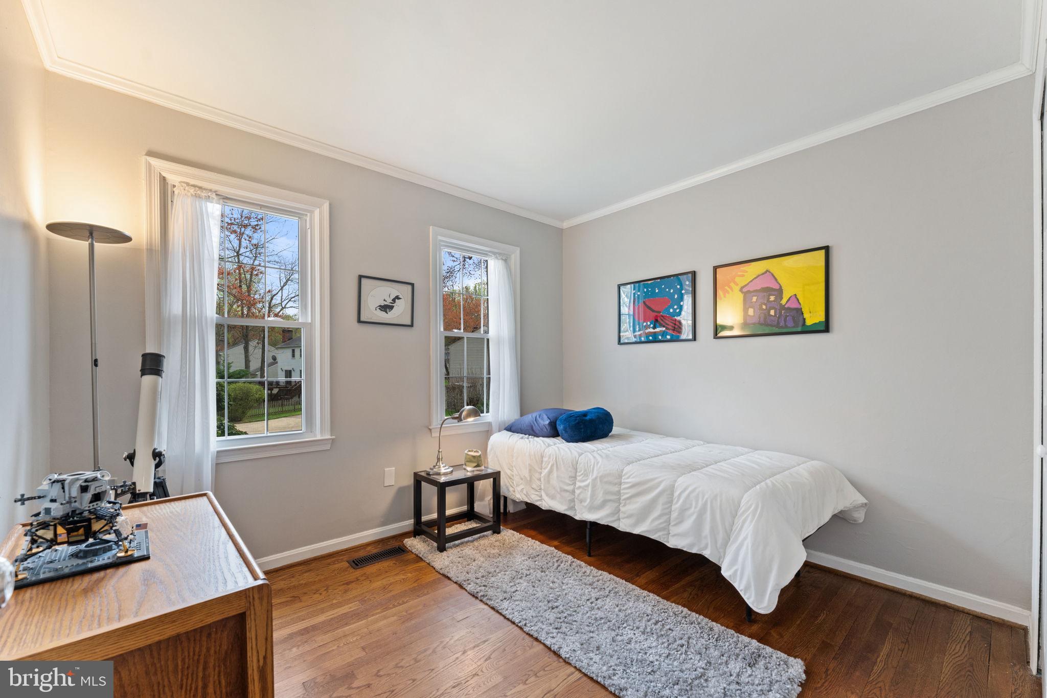 LAKE BRADDOCK - Residential