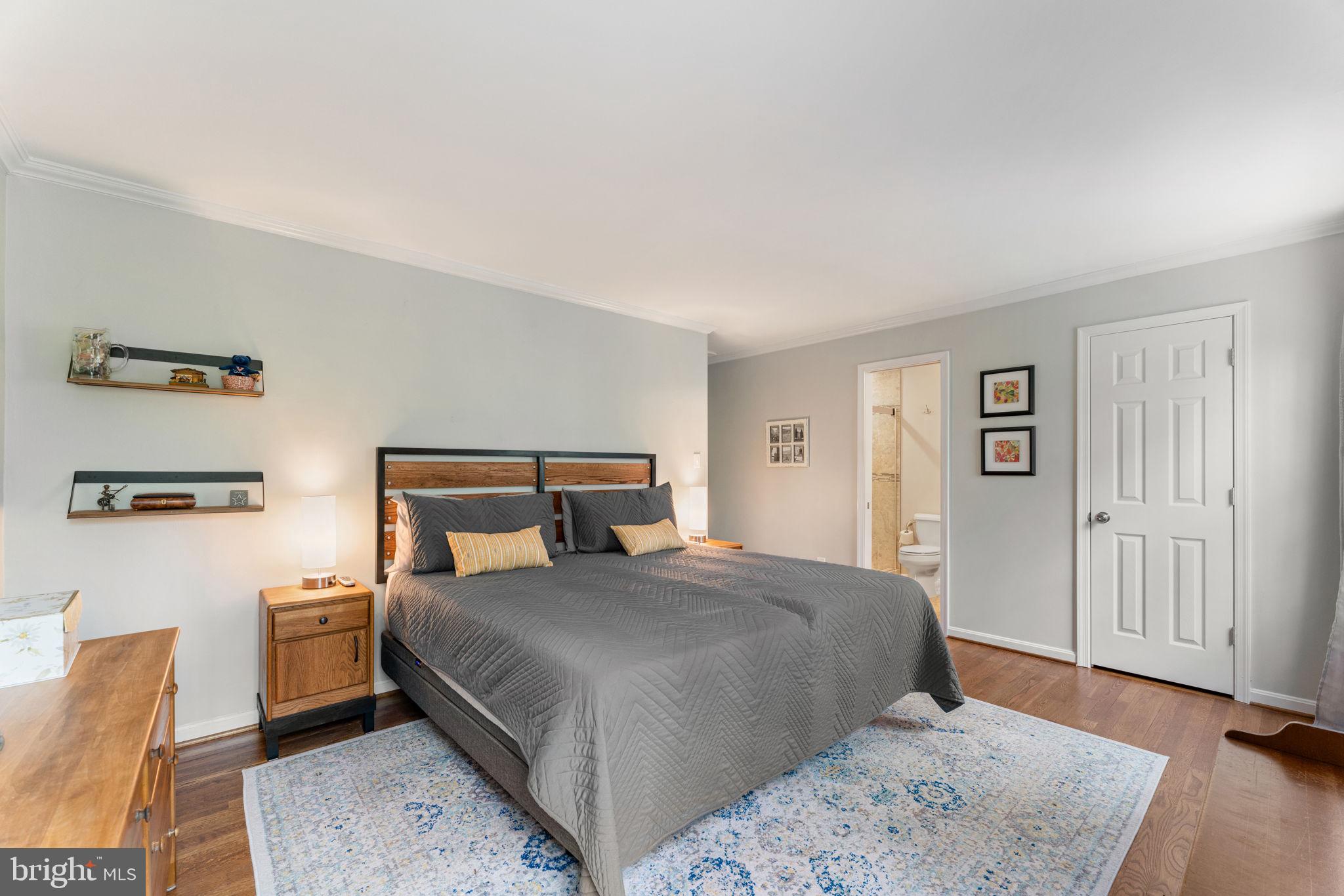 LAKE BRADDOCK - Residential