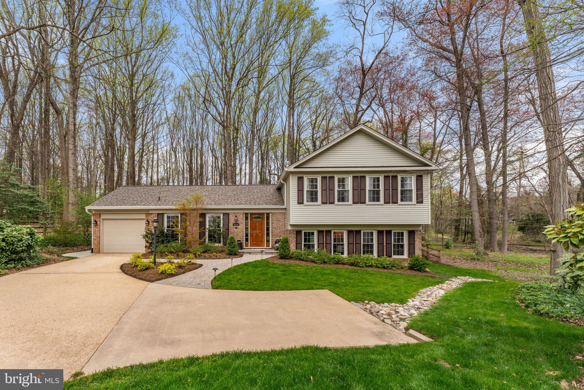 LAKE BRADDOCK - Residential