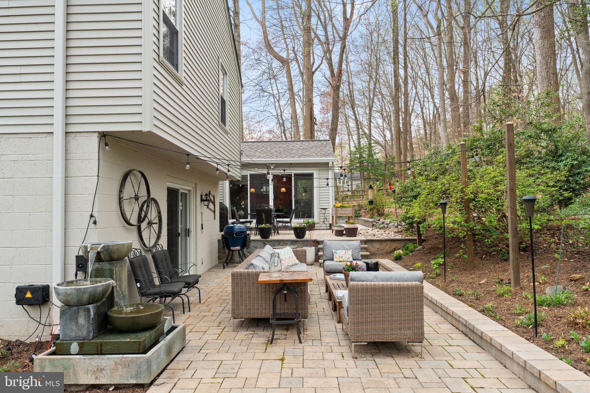 LAKE BRADDOCK - Residential