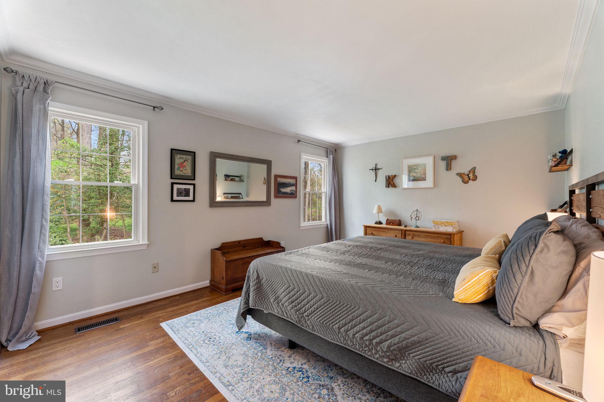 LAKE BRADDOCK - Residential