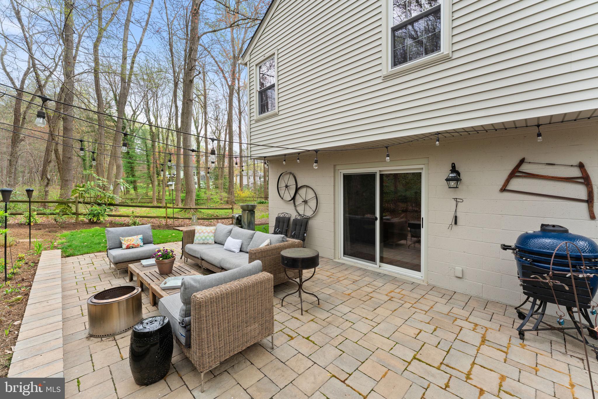 LAKE BRADDOCK - Residential