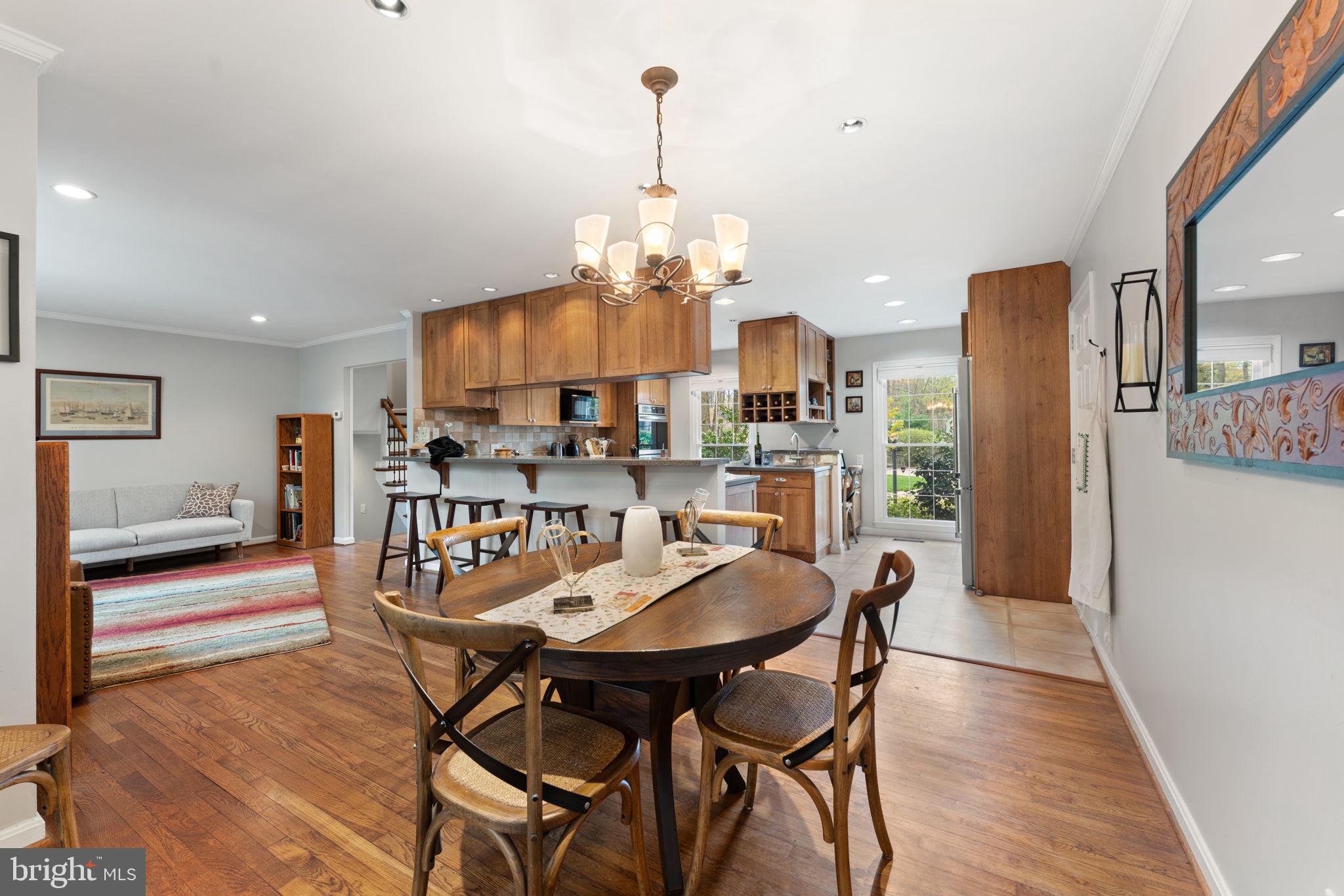 LAKE BRADDOCK - Residential