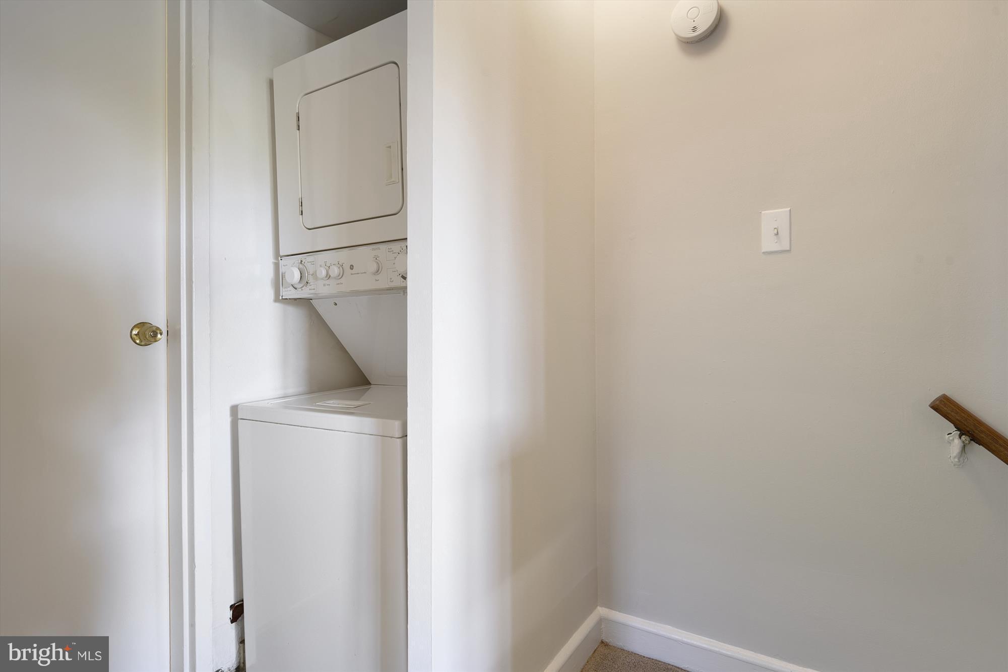 WINTER HILL - Residential