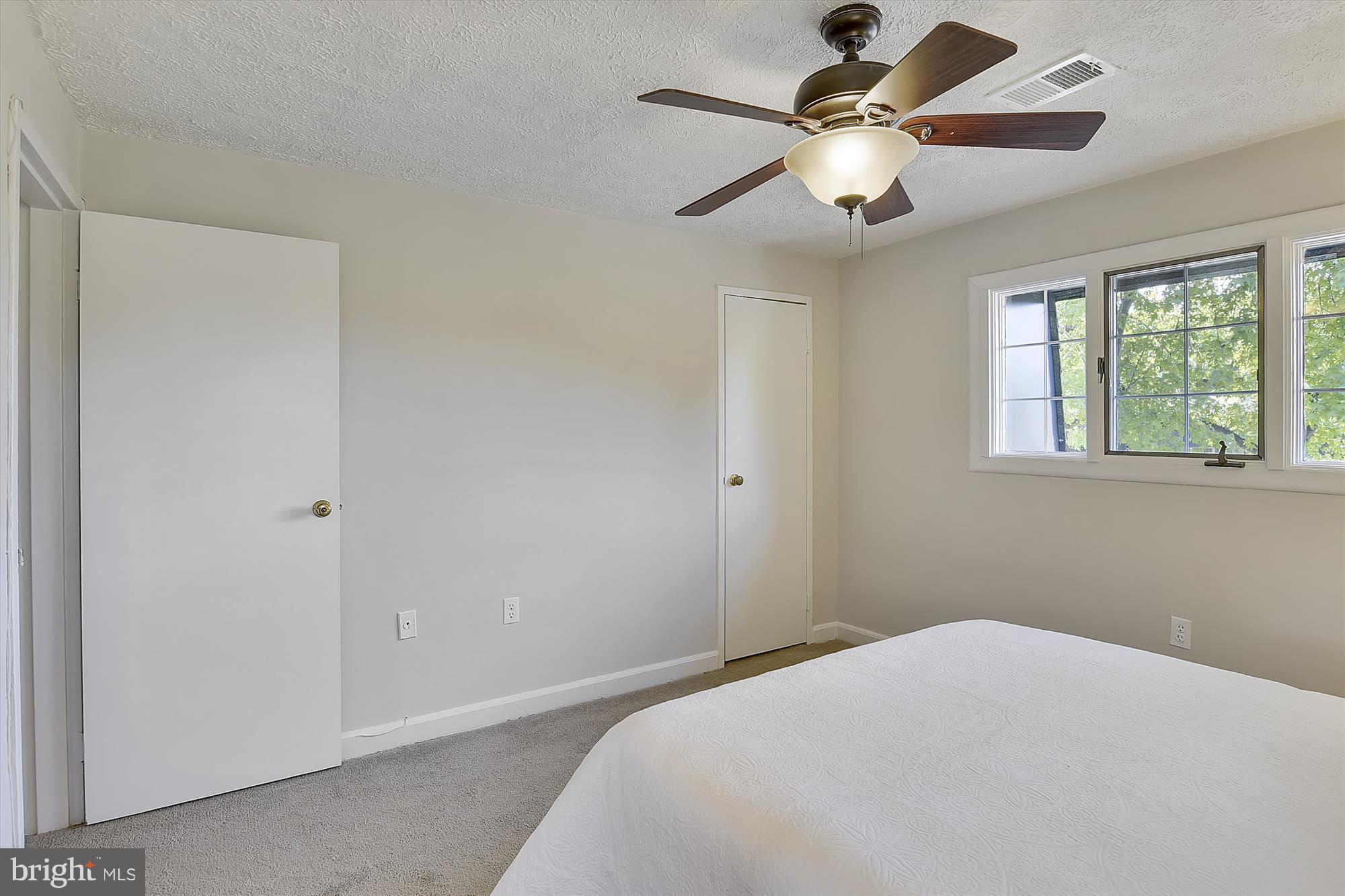 WINTER HILL - Residential