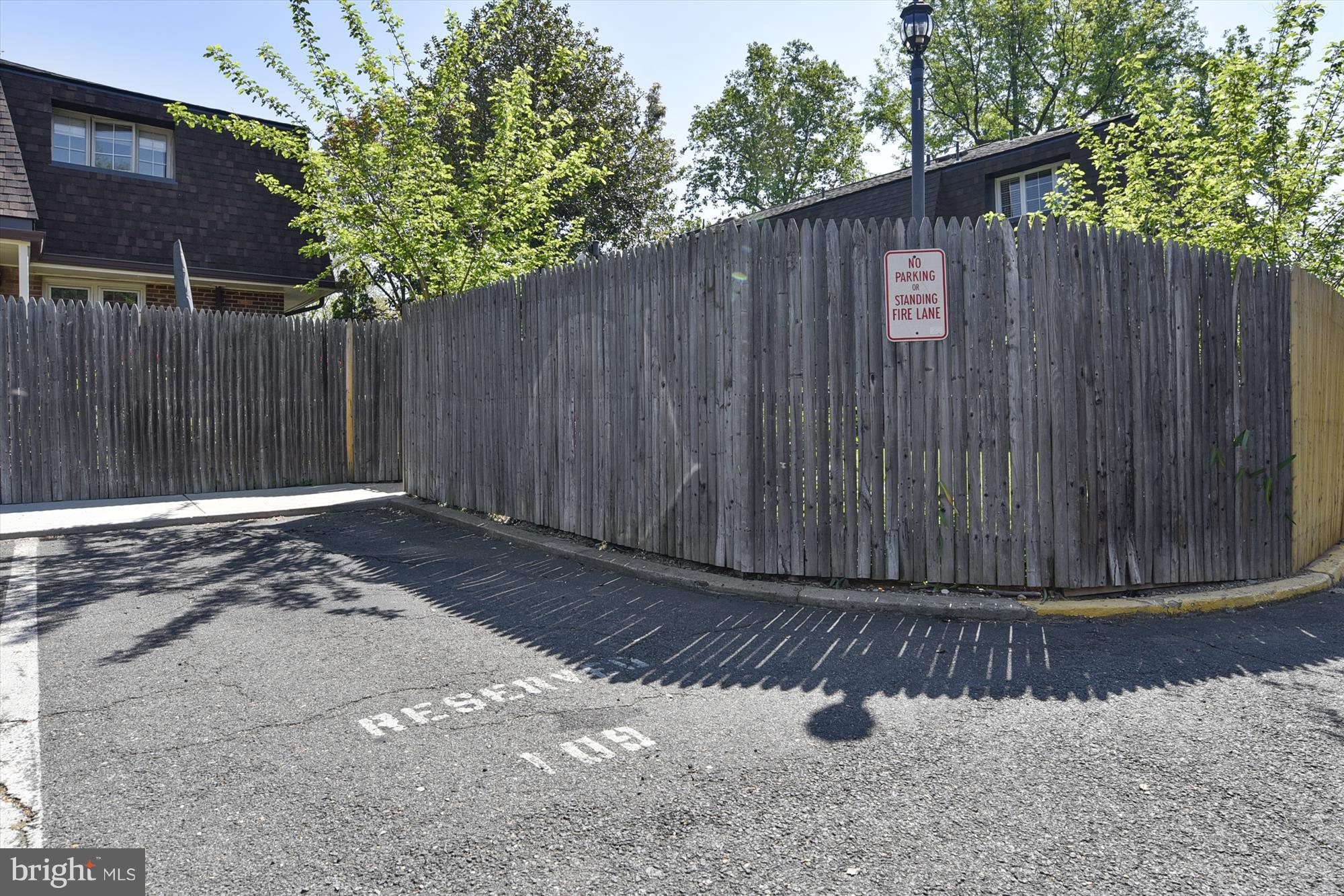 WINTER HILL - Residential