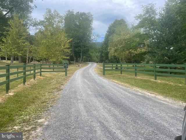 STONEWALL 1 - Residential