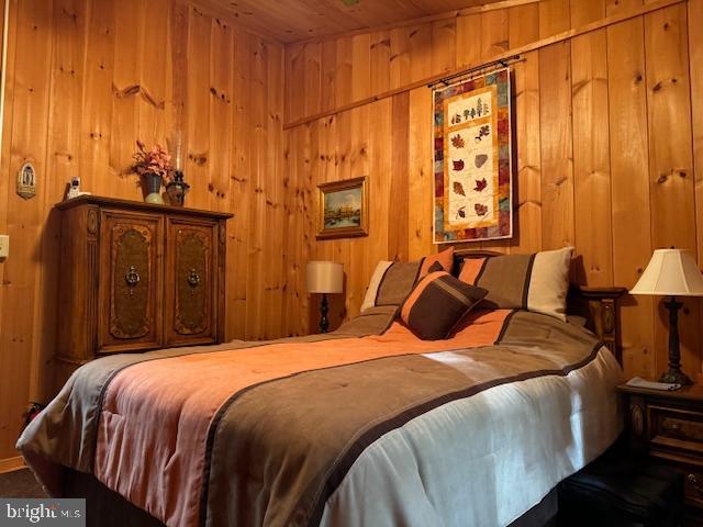 STONEWALL 1 - Residential