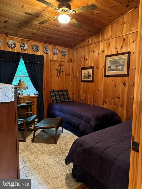 STONEWALL 1 - Residential