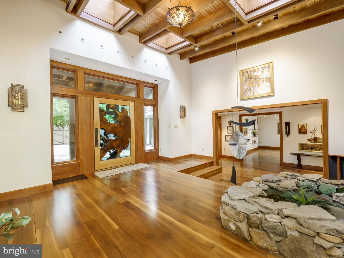 NEW HOPE HILLS - Residential