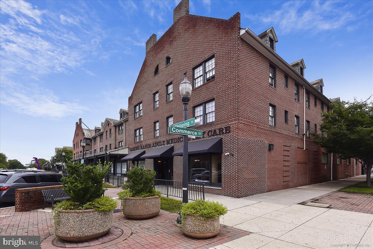 DUNDALK VILLAGE - Residential