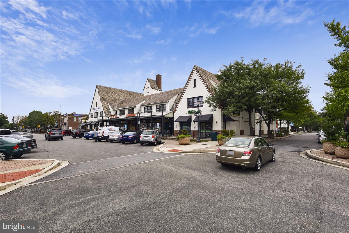 DUNDALK VILLAGE - Residential