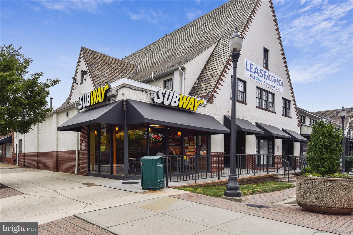 DUNDALK VILLAGE - Residential