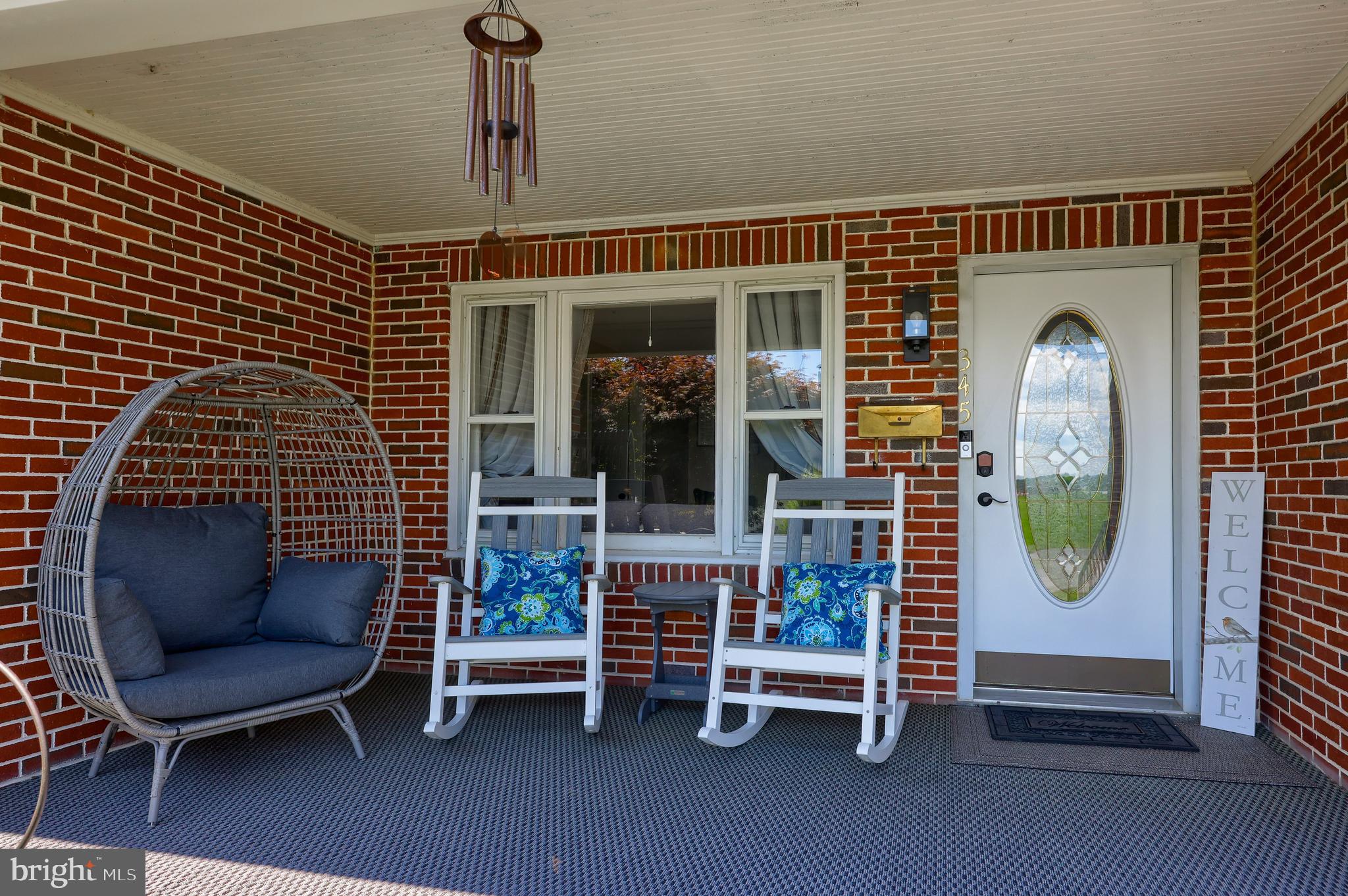 345 W CARPENTER AVENUE