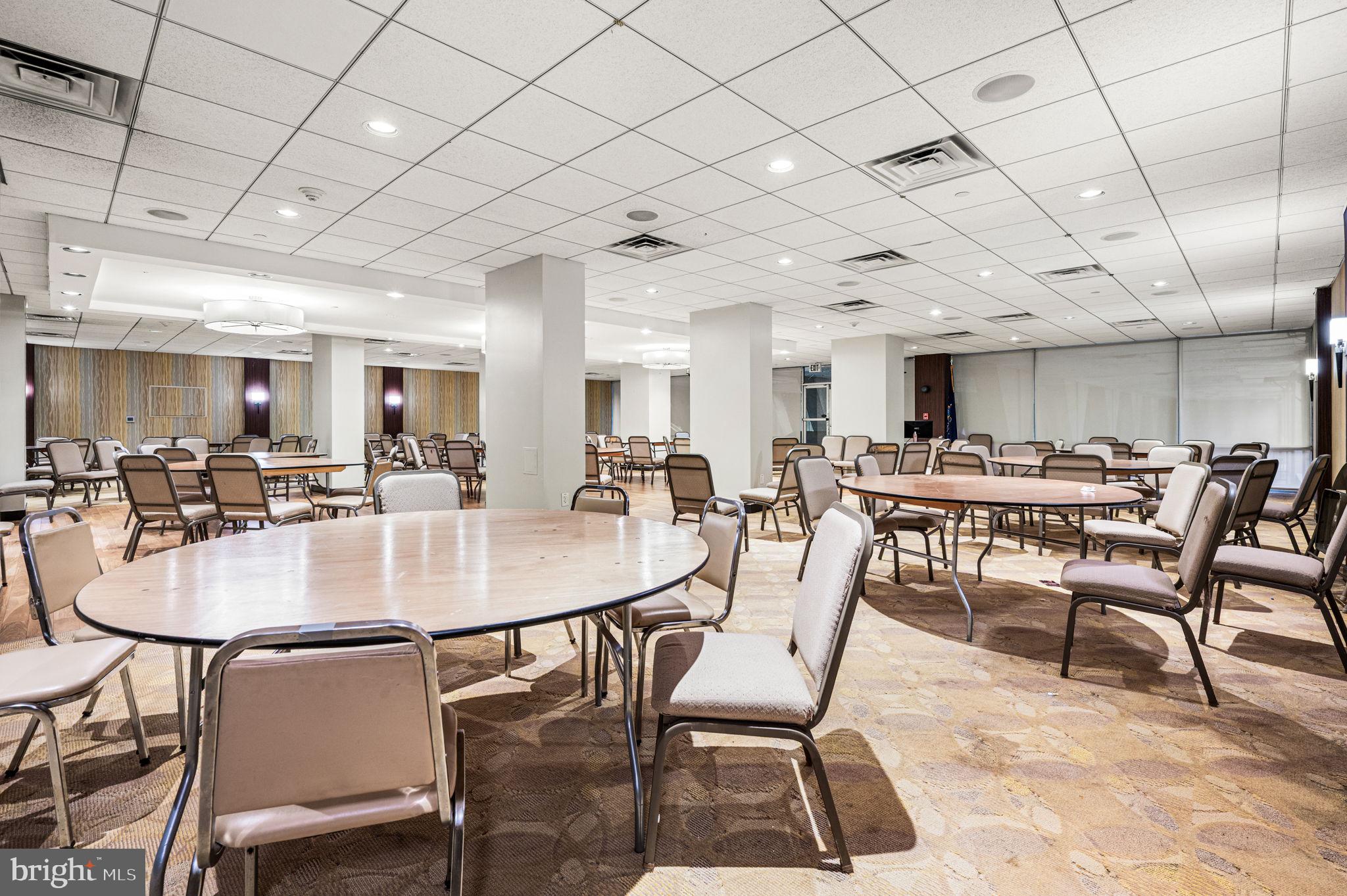 GREEN HILL - Residential