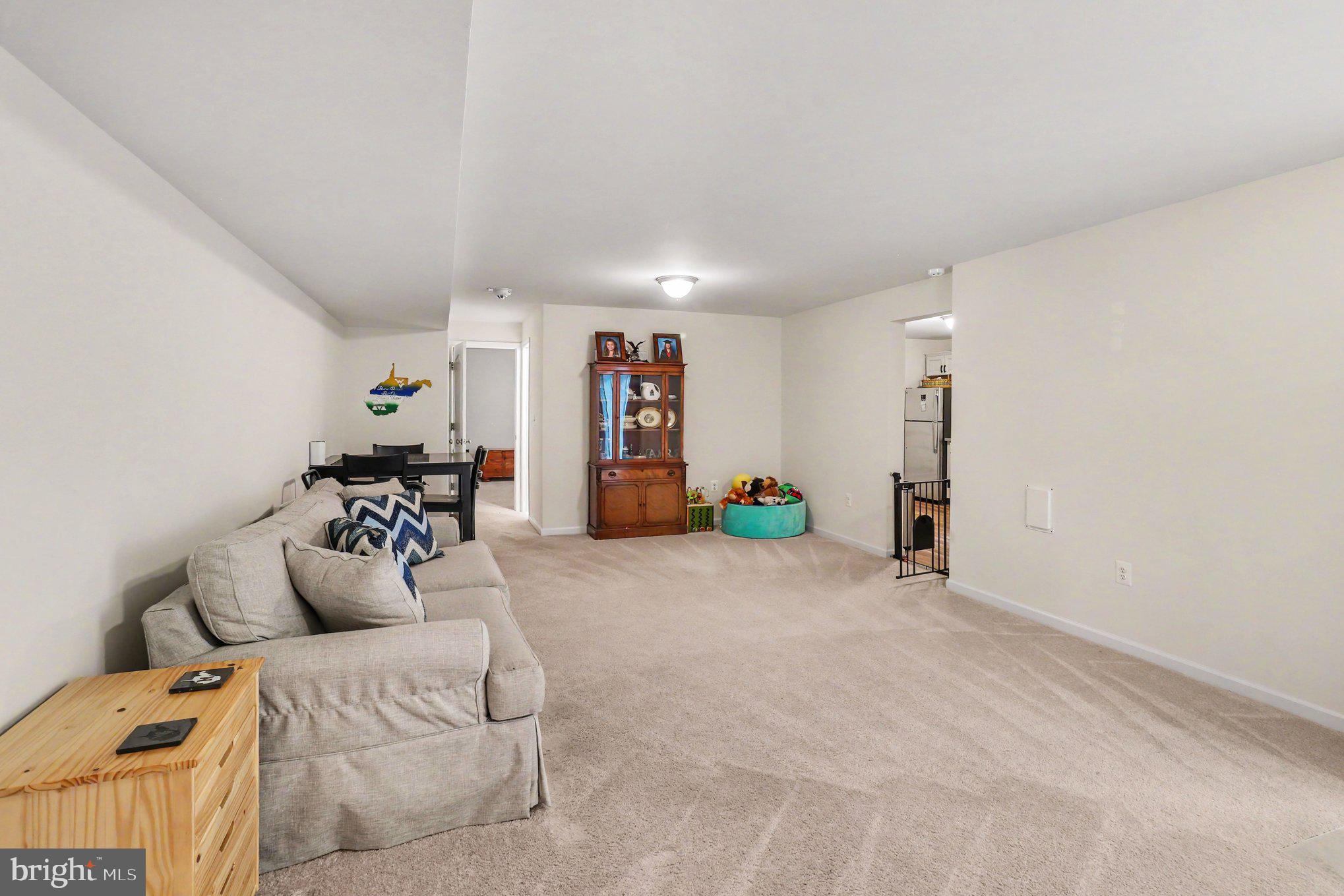 EDGEWOOD - Residential