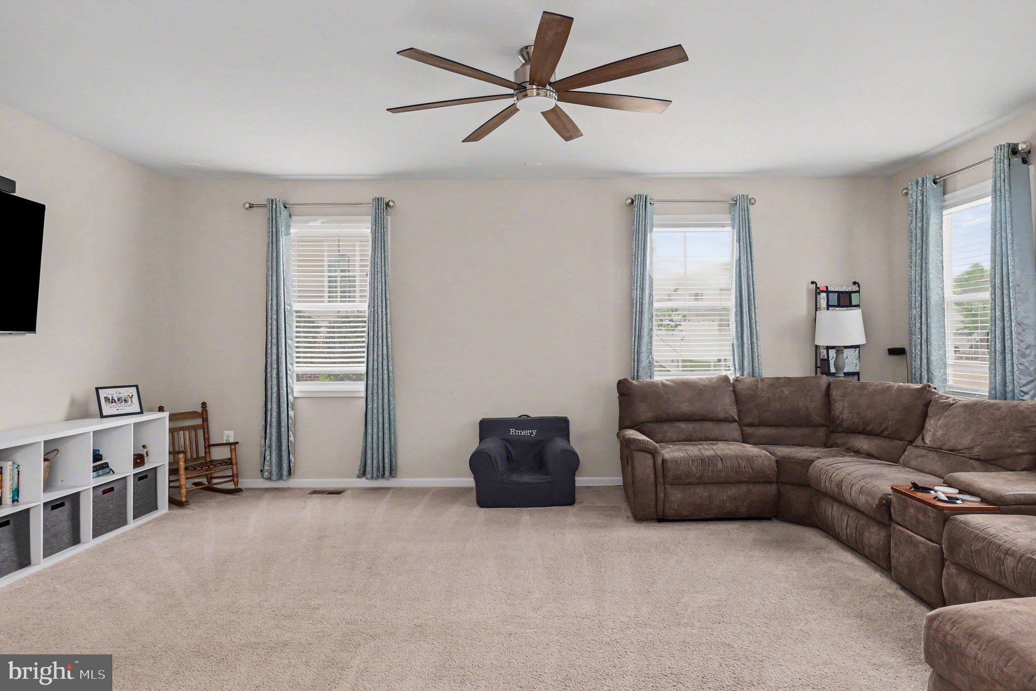 EDGEWOOD - Residential