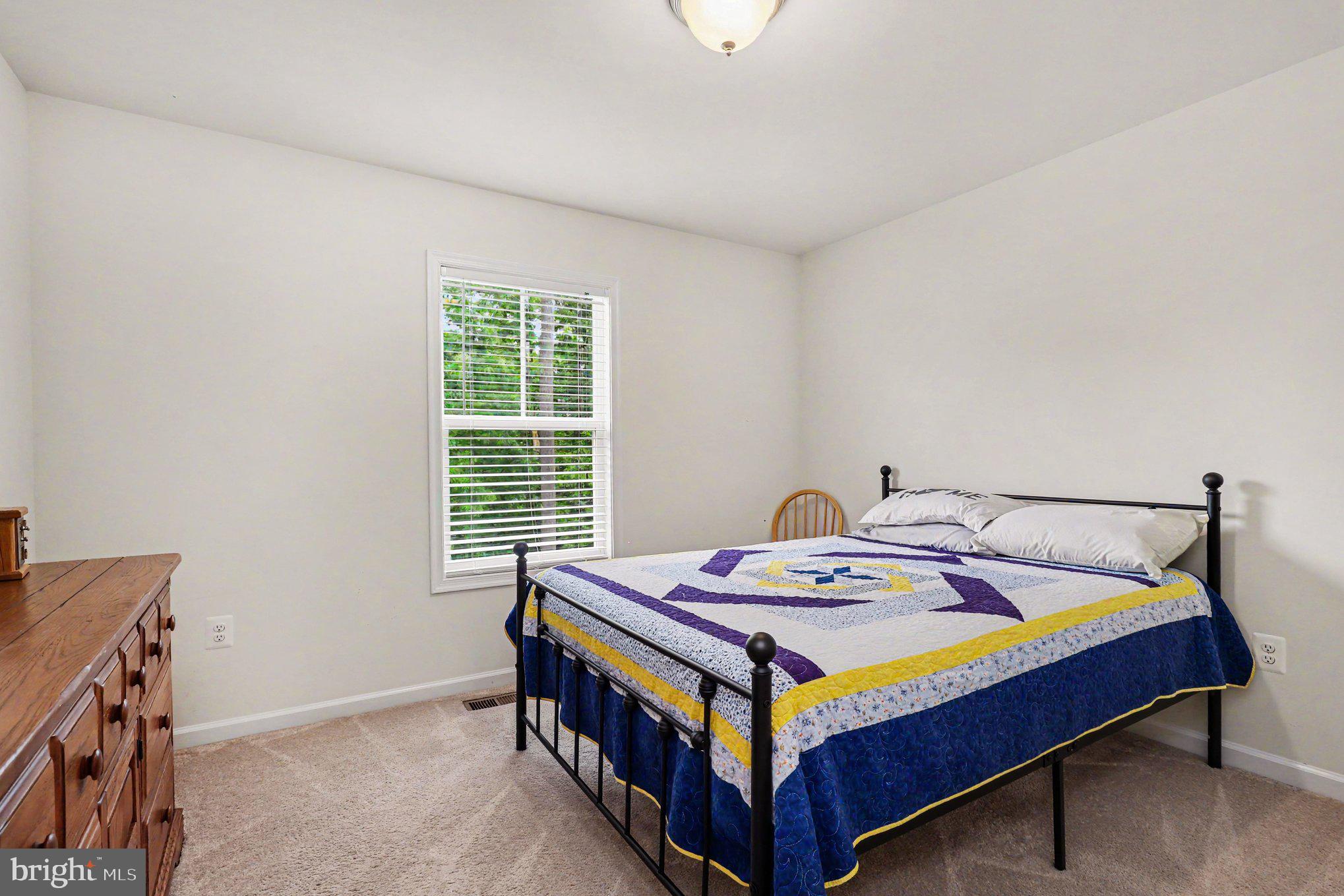EDGEWOOD - Residential