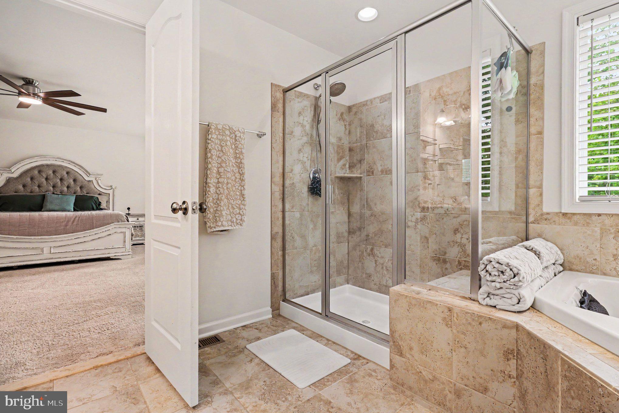EDGEWOOD - Residential