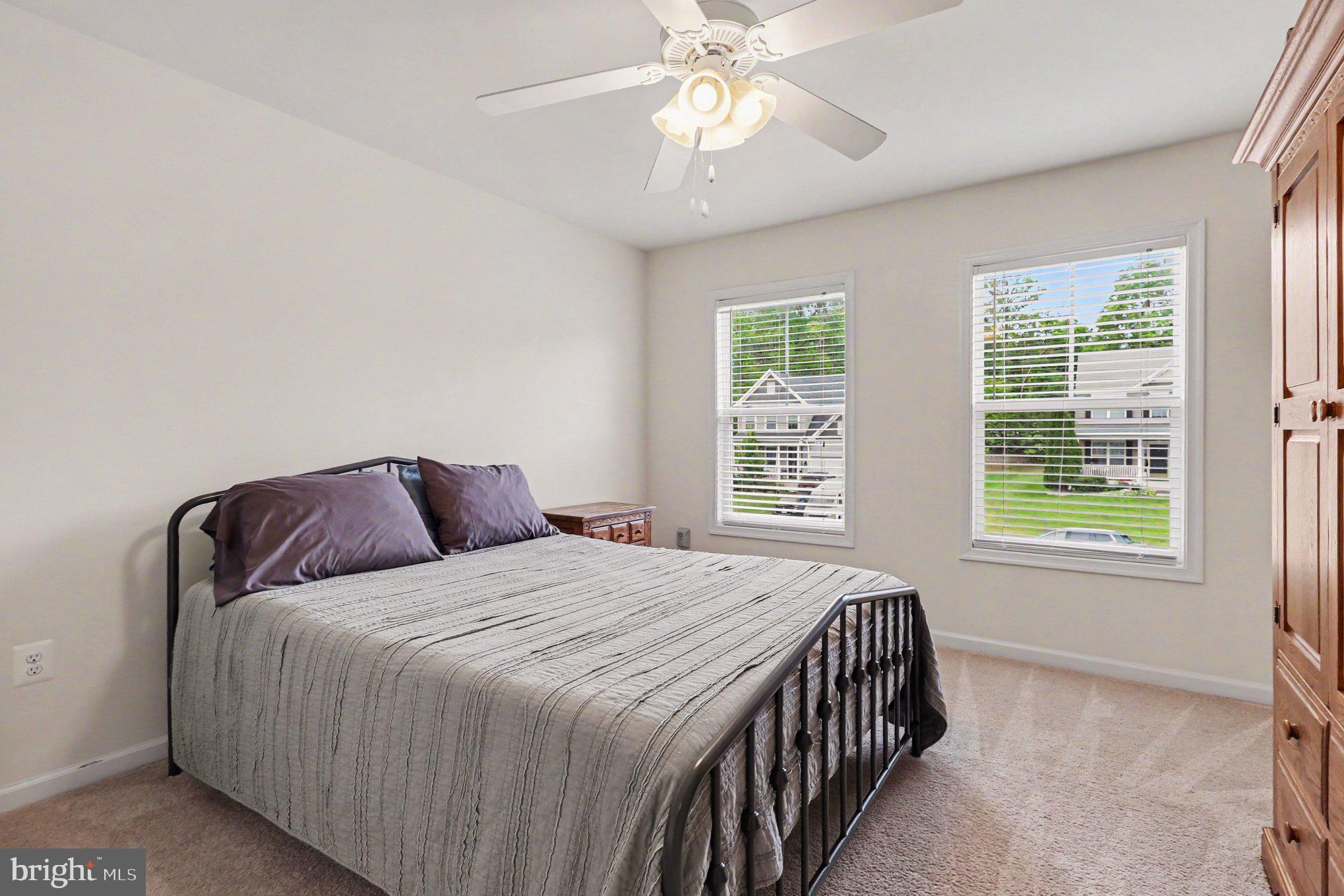 EDGEWOOD - Residential