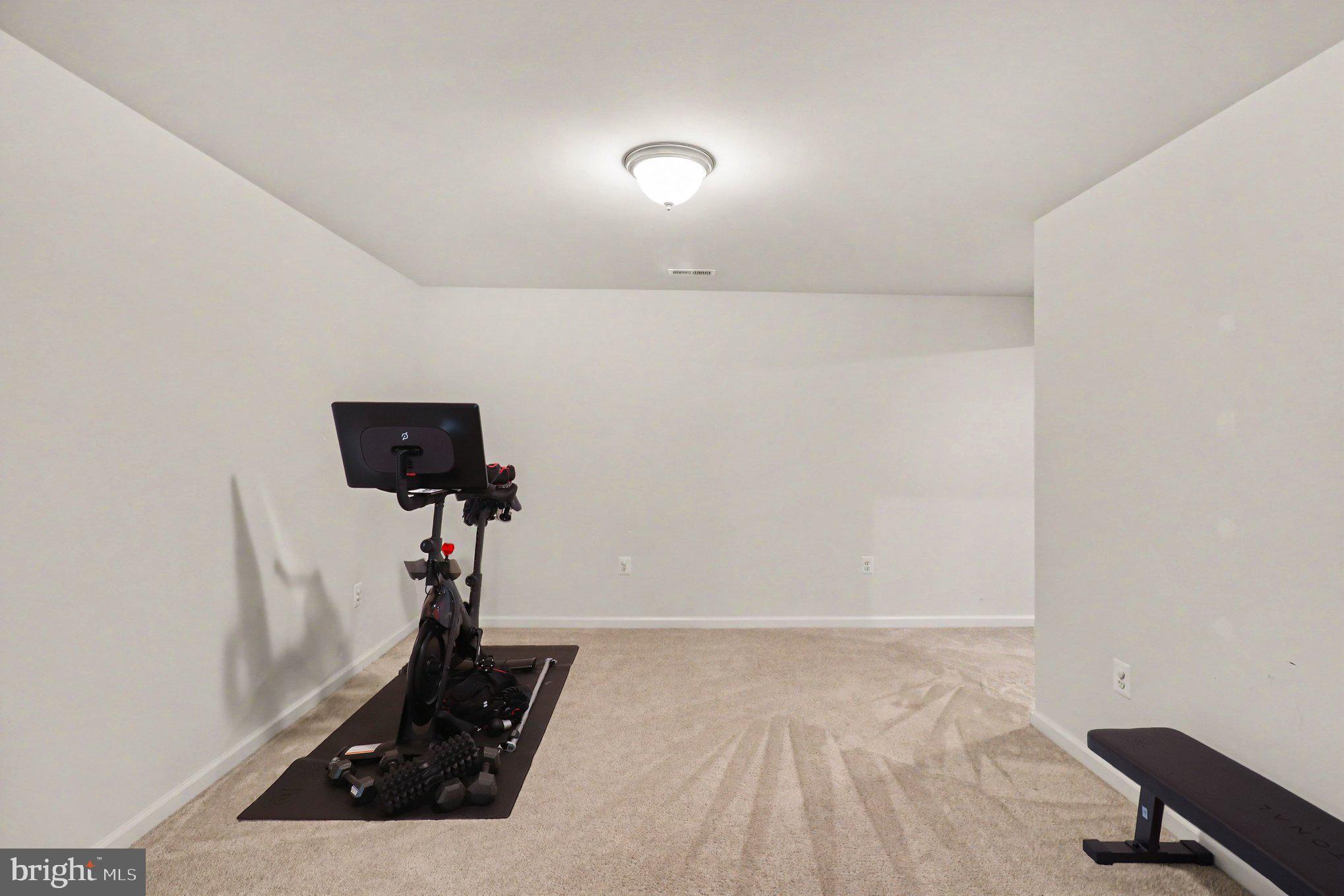EDGEWOOD - Residential