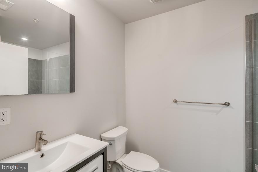 CENTER CITY - Residential Lease