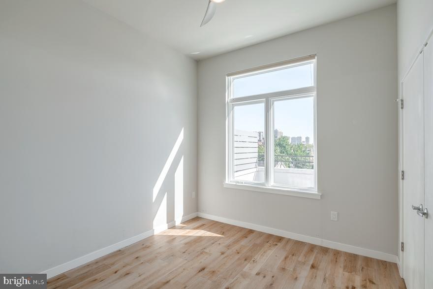 CENTER CITY - Residential Lease