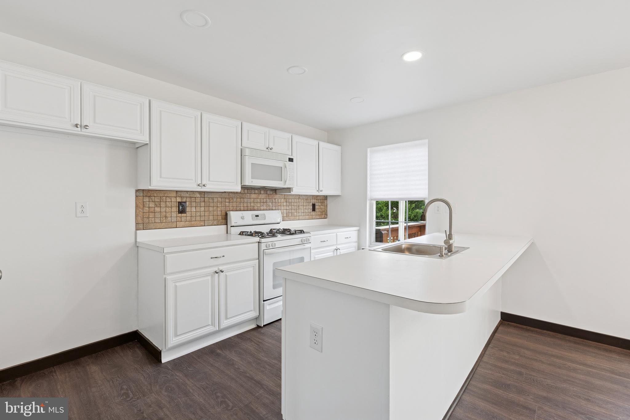 CRANBERRY ESTATES - Residential