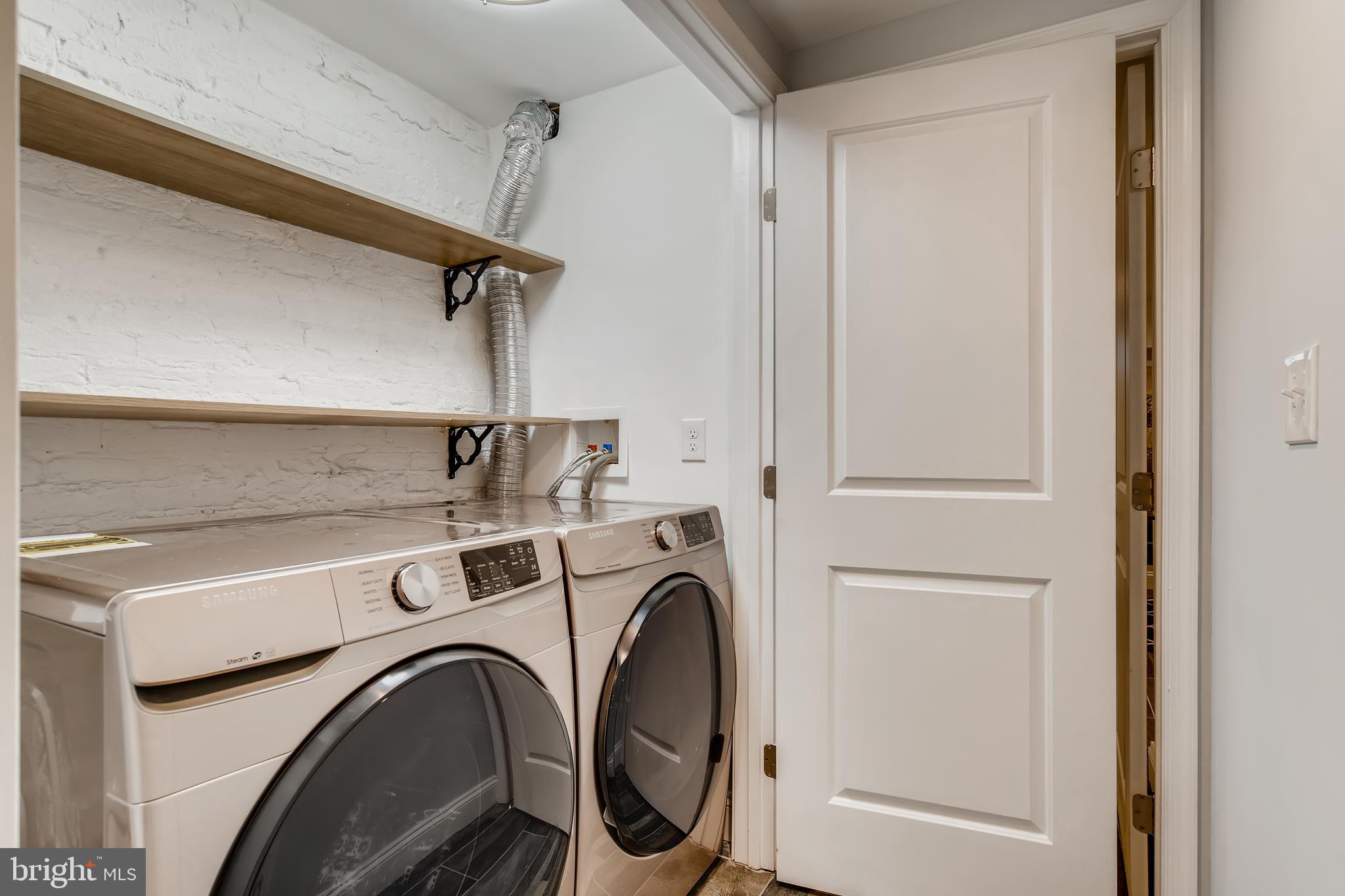 BARCLAY - GREENMOUNT - Residential