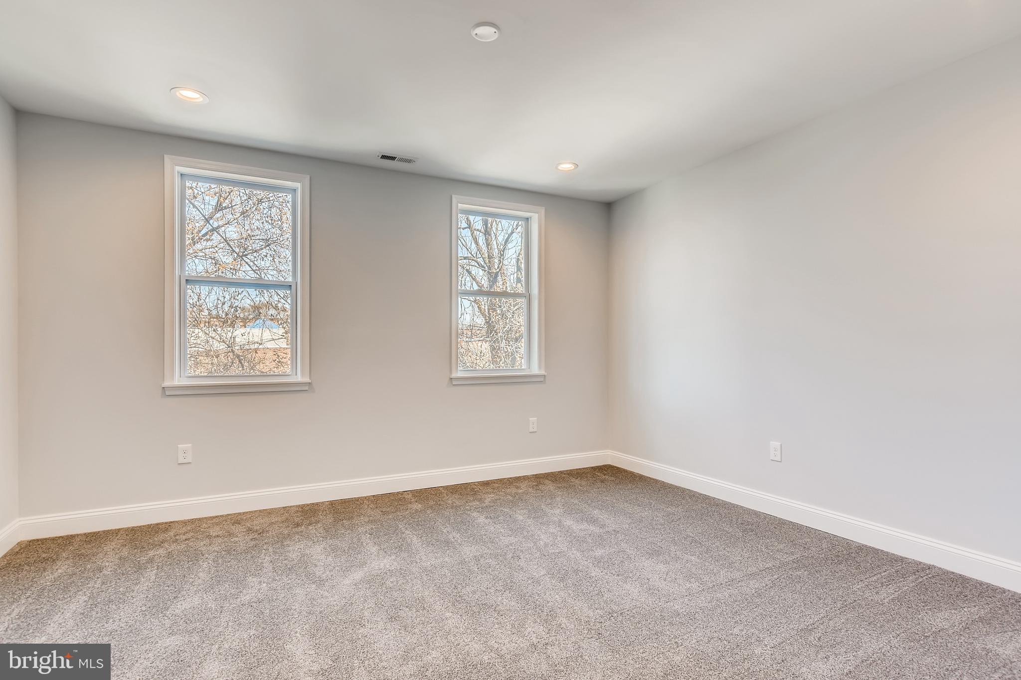 BARCLAY - GREENMOUNT - Residential